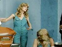 Garage Girls (1981)